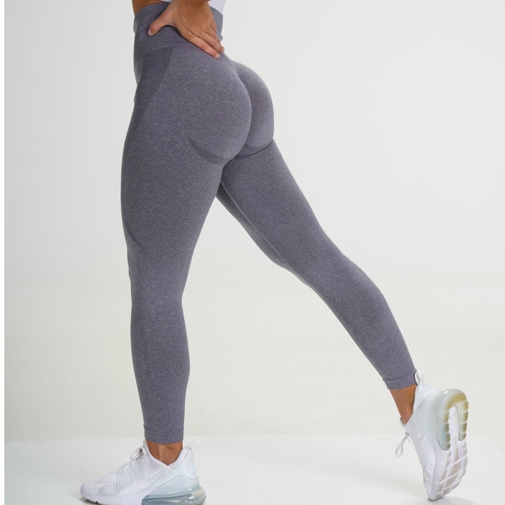 NVGTN Small Grey seamless legging with contour